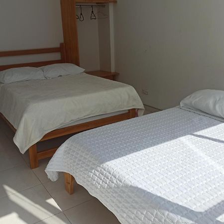טונחה Hotel Mi Gloria מראה חיצוני תמונה