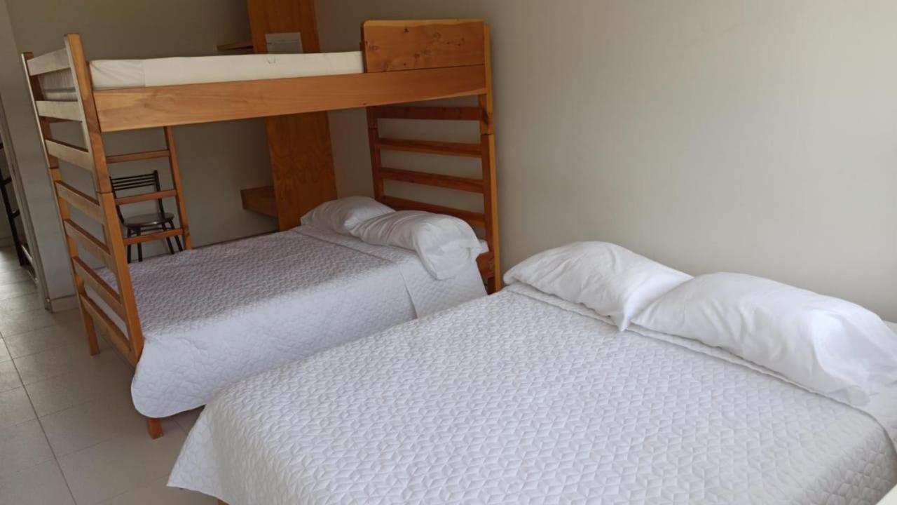 טונחה Hotel Mi Gloria מראה חיצוני תמונה