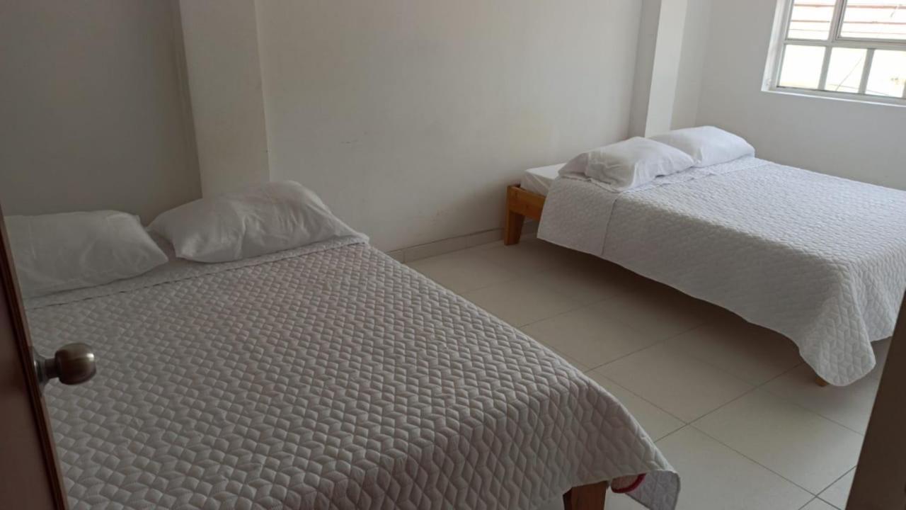 טונחה Hotel Mi Gloria מראה חיצוני תמונה